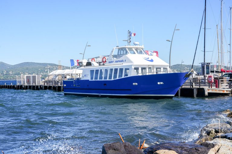 Les Bateaux Bleus